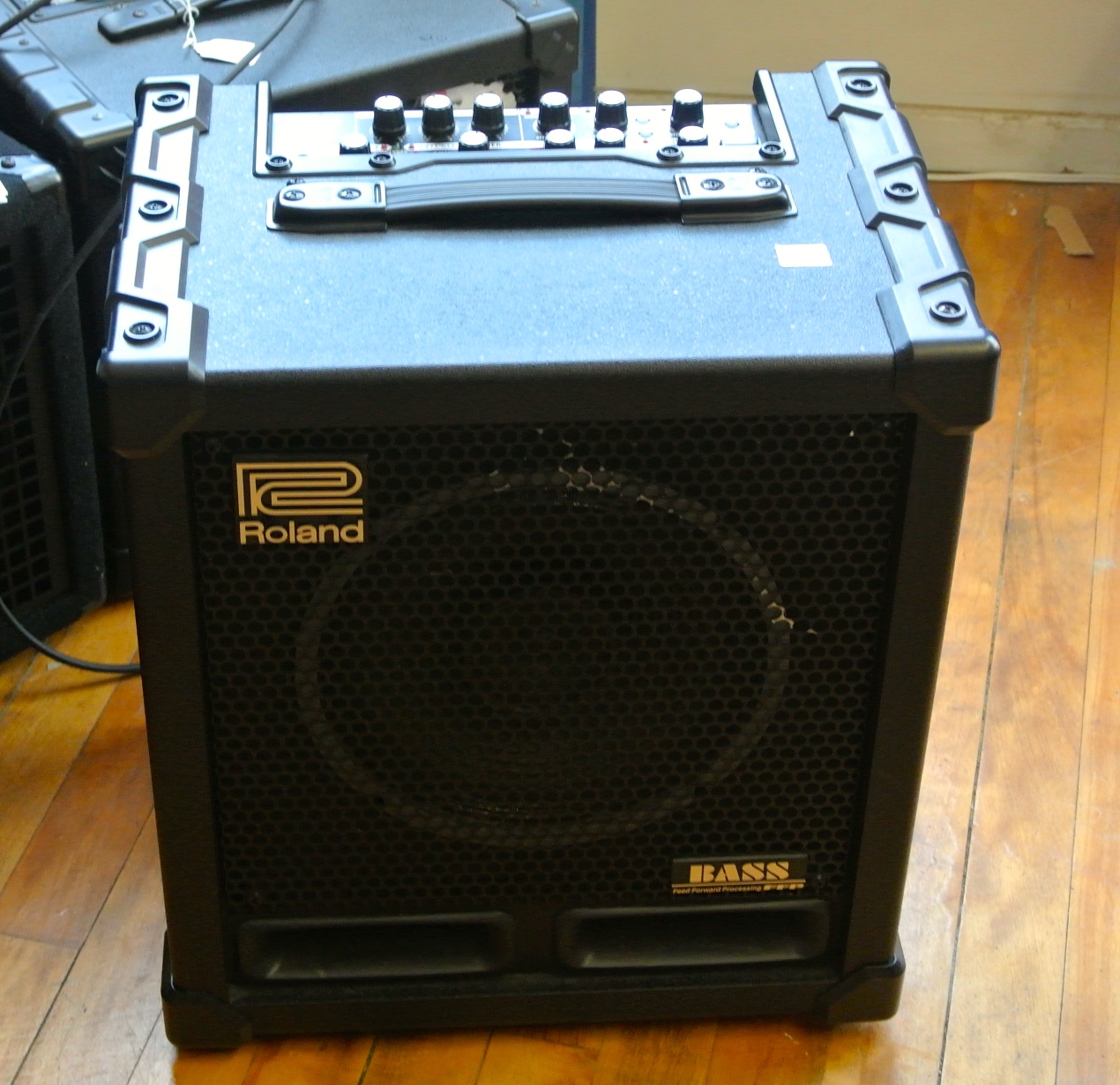 Used Roland Cube 60 XL Bass