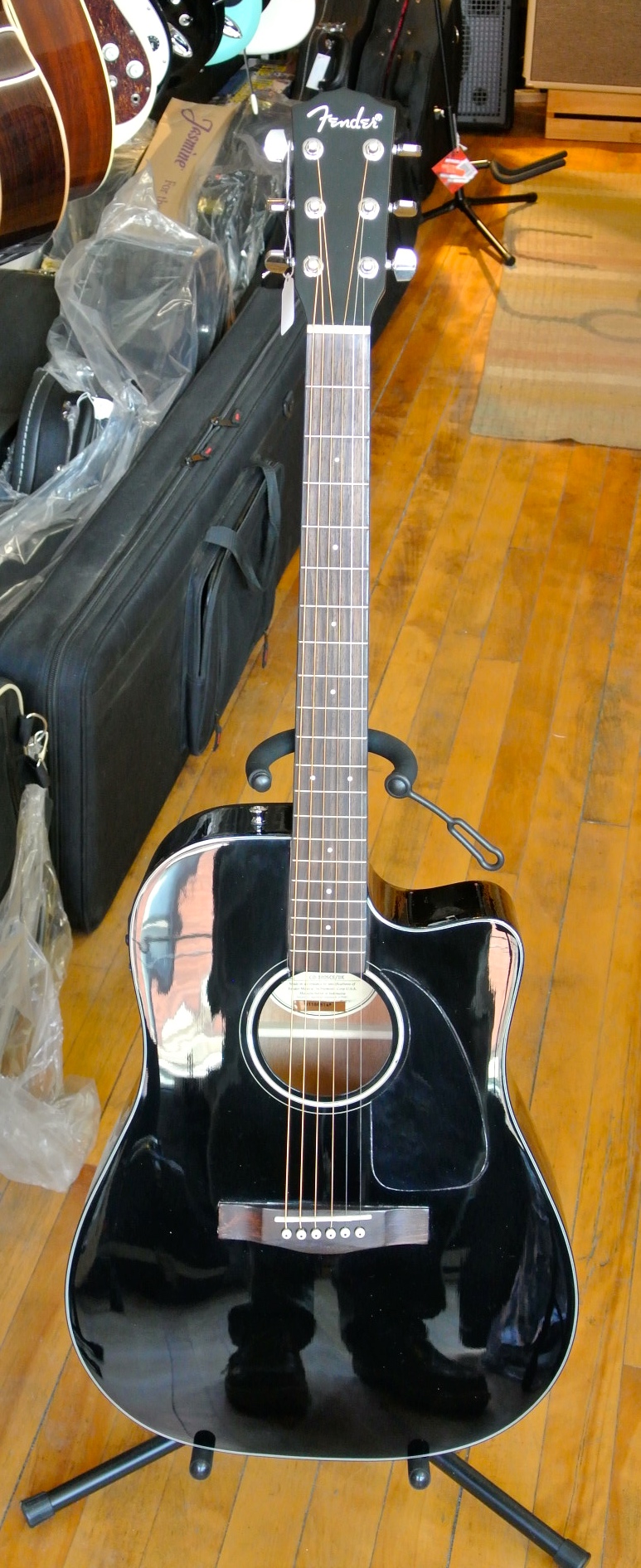 FENDER CD140 sce