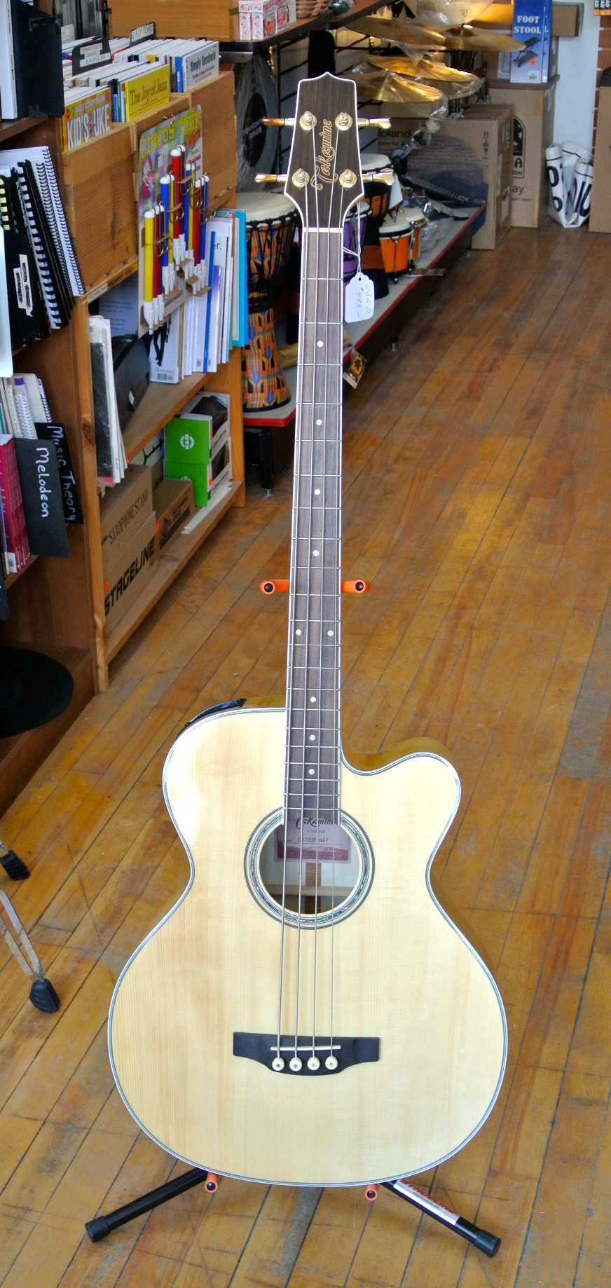 Used Takamine GB720E