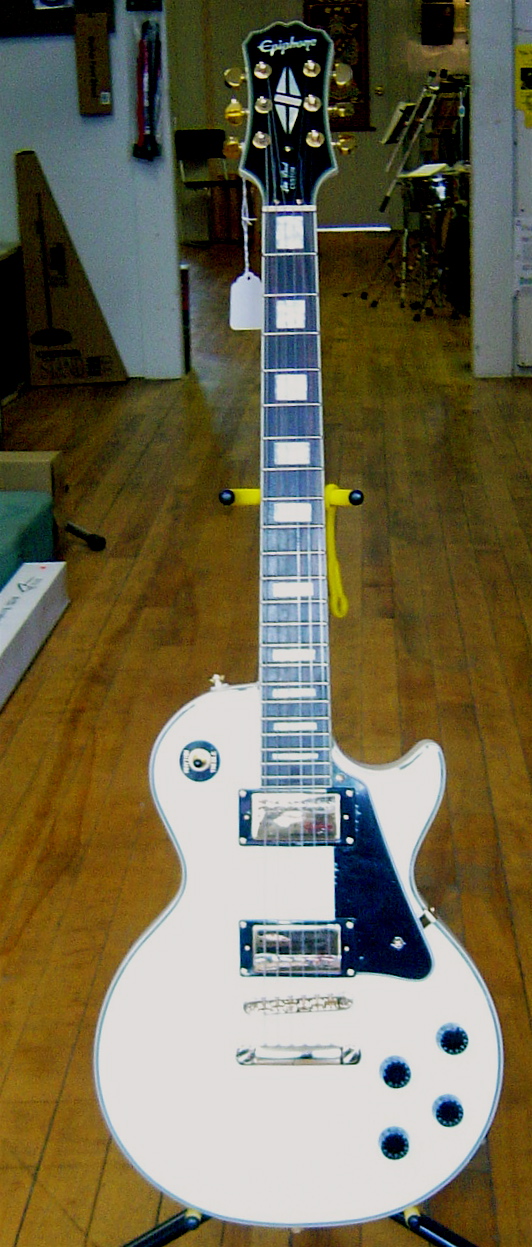 Used Epiphone Les Paul Custom