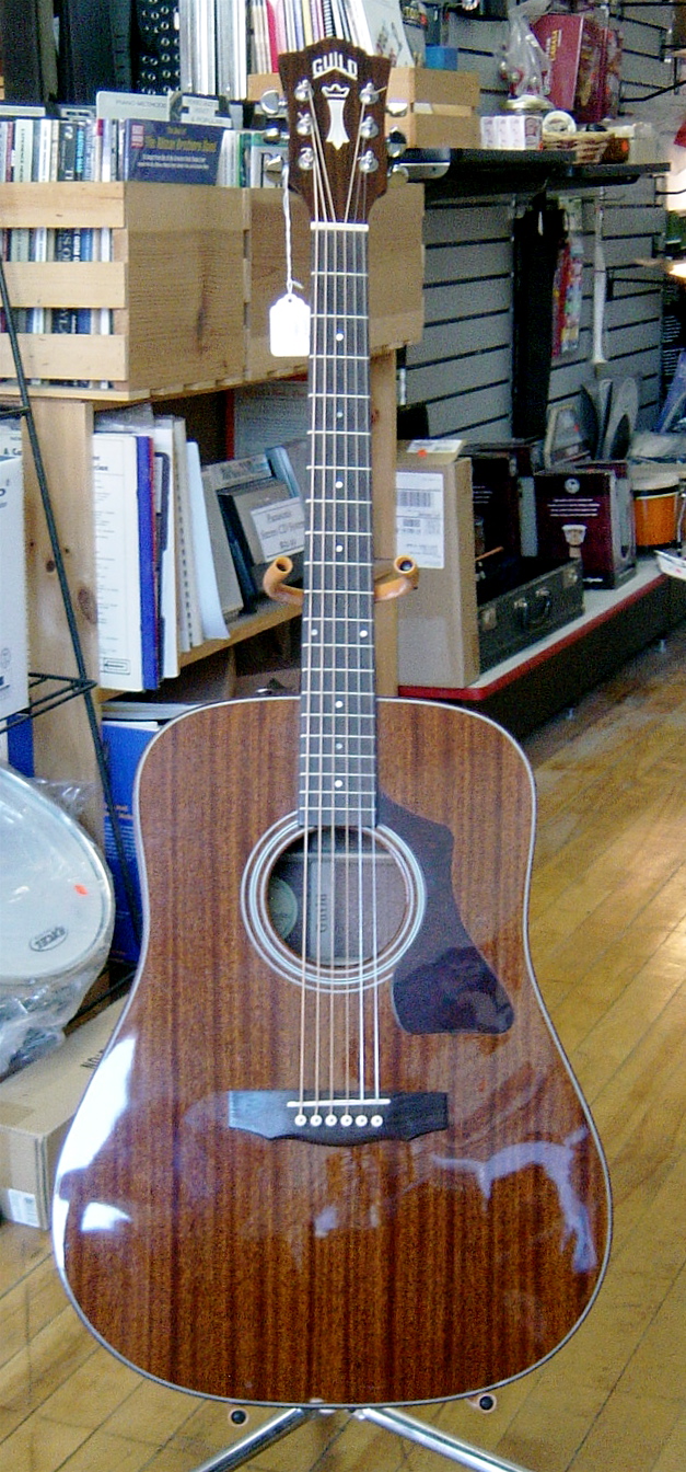 Used Guild GAD-25