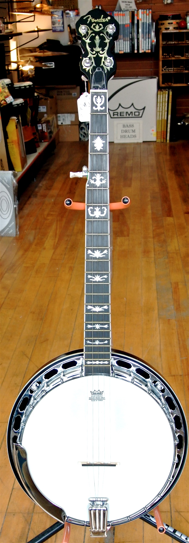 Used Fender FB 58