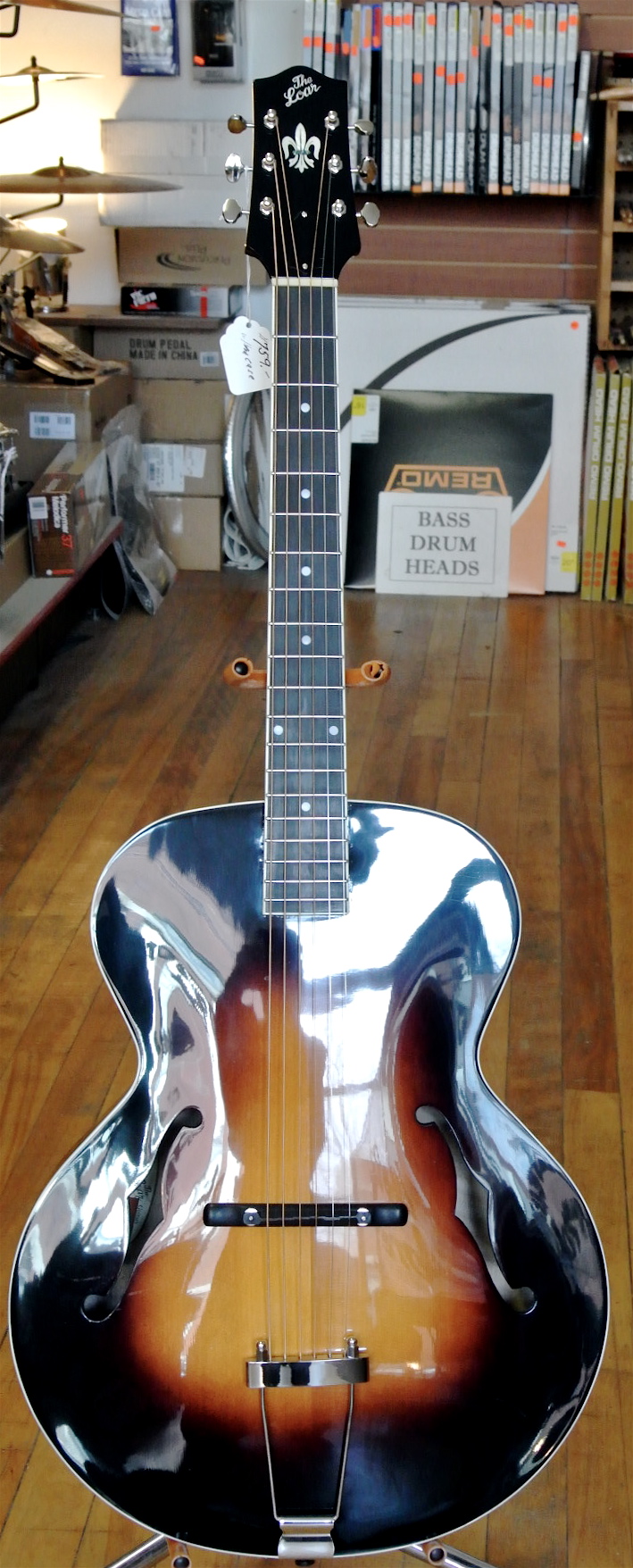 Used The Loar LH-600